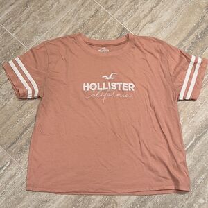 Hollister peach short sleeve t-shirt - size L